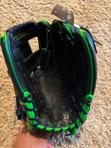 Wilson A2000 Savannah Bananas Baseball Glove Philadelphia 1786SS 11.5” Exclusive - Picture 2 of 12
