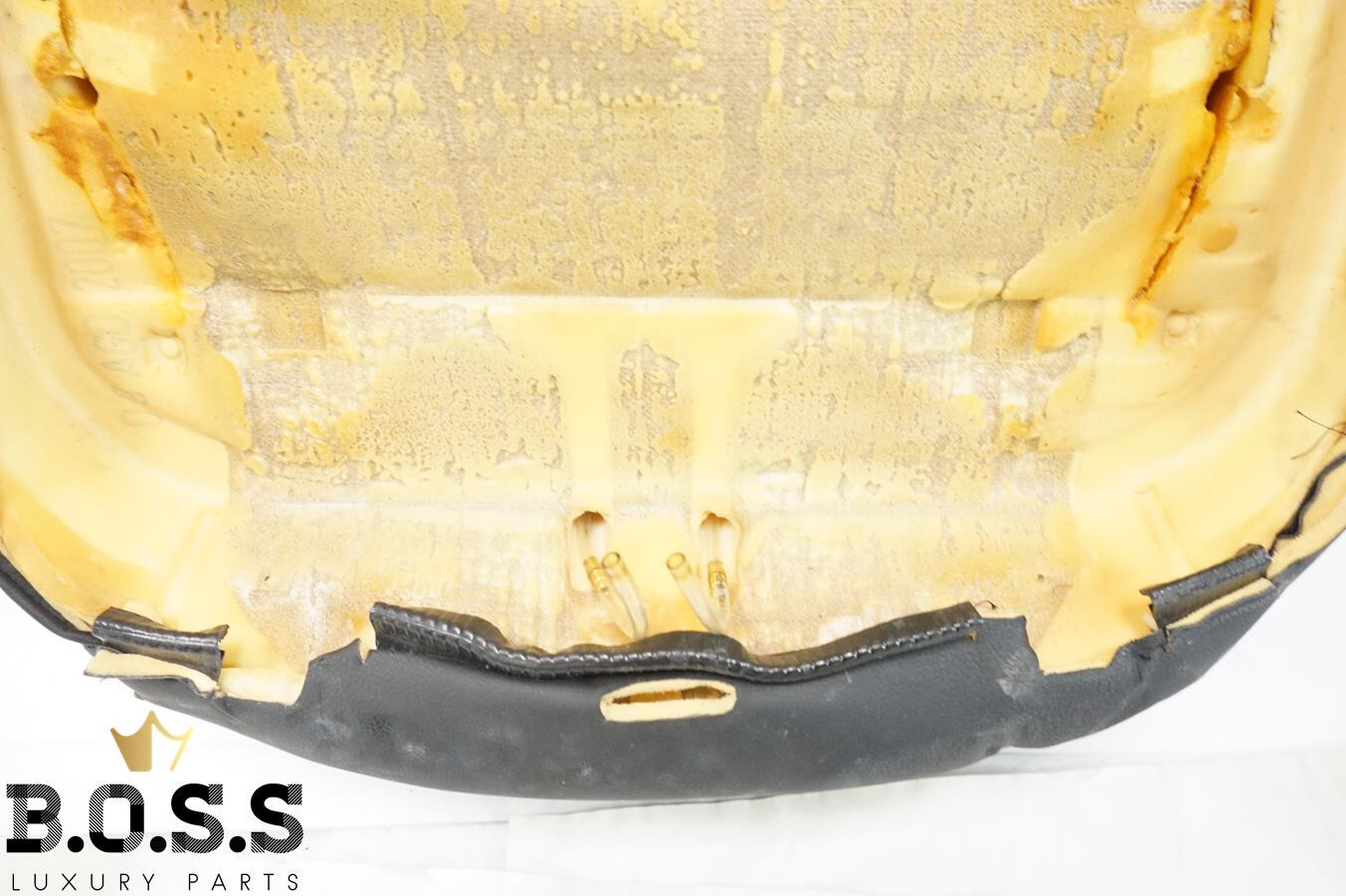 03-08 M139 MASERATI QUATTROPORTE FRONT LEFT SIDE LOWER BOTTOM SEAT CUSHION OEM