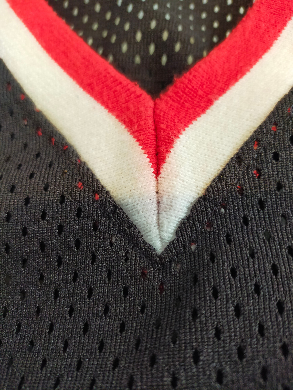 FILA T shirt canotta vintage multicolore stile scollo a V rete nera taglia media