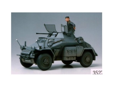 Tamiya 35270 - 1/35 WWII Dt. Sd.Kfz 222 Leichter Panzerspähwagen - Neu