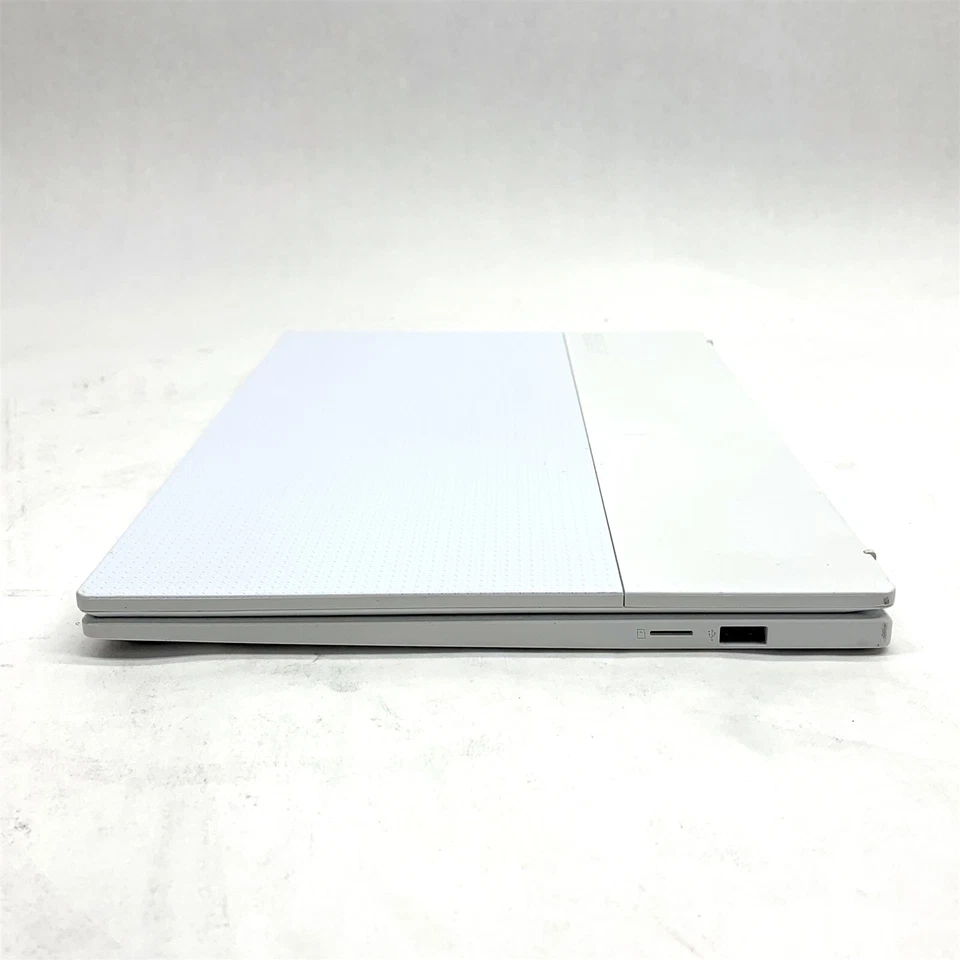 Asus ImagineBook MJ401T 14" FHD Intel M3-8100Y 1.10GHz 4GB 256GB NVMe Windows 11 - Image 3 of 4