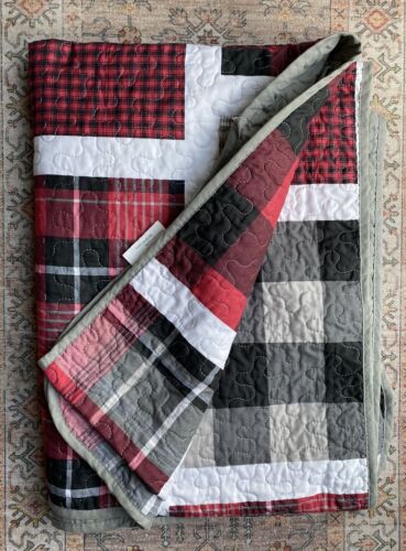 Simple Plaid Puzzle Zag Thread Bed Blanket/Coverlet  - Picture 1 of 8