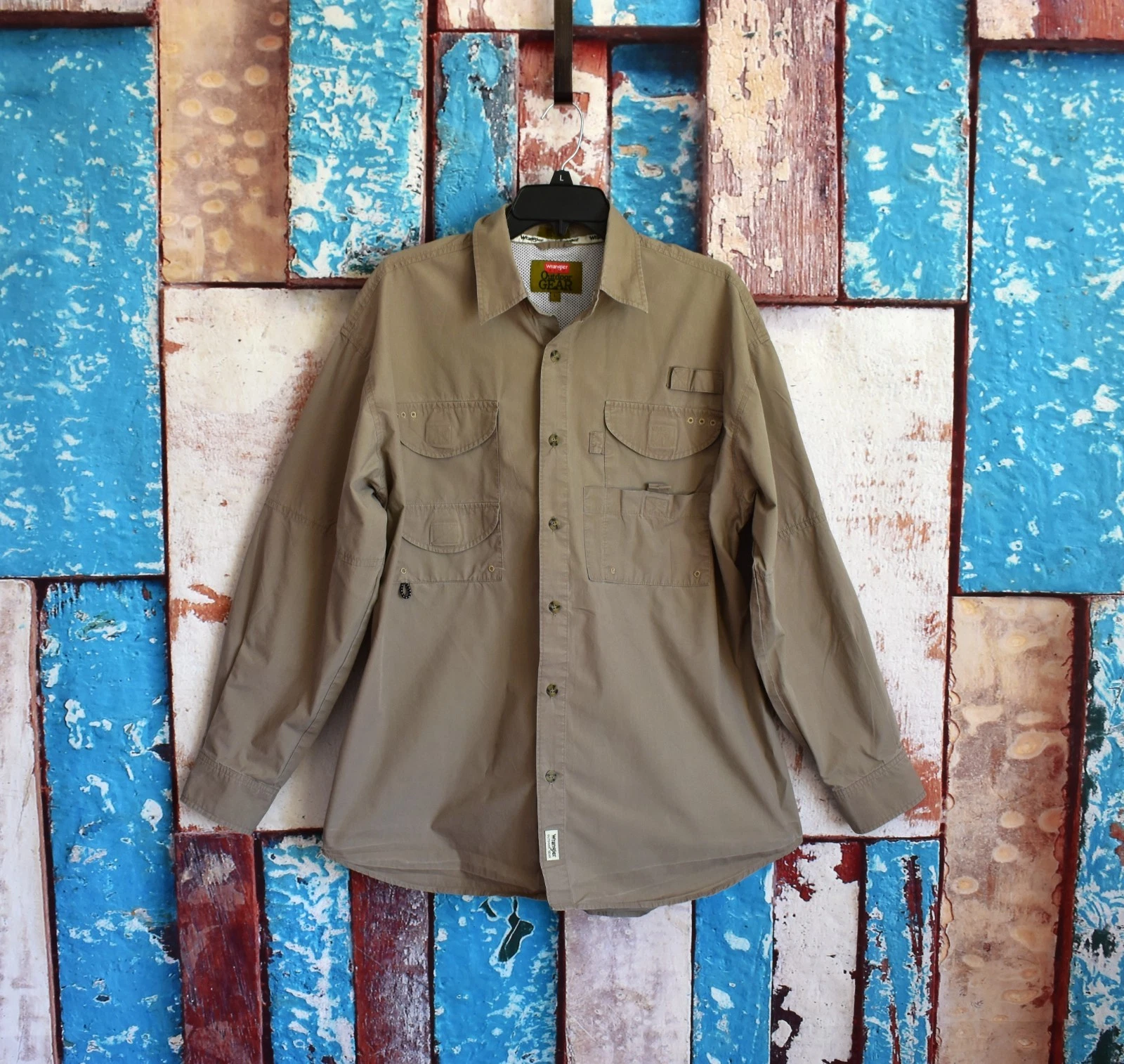 Men's Wrangler Vented Shirt Fishing Button Down Long Sleeve Hiking LARGE Brown