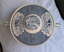 ROYAL CHINA CURRIER AND & IVES SCROLL HANDLE CASSEROLE 1.25 Qt