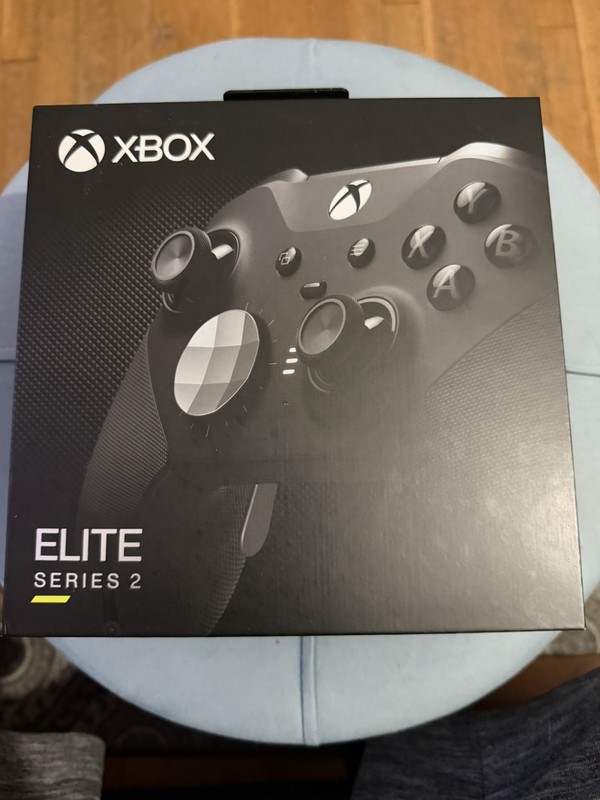 Microsoft Xbox Elite Series 2 Wireless Gaming Controller Black Excellent W/Box