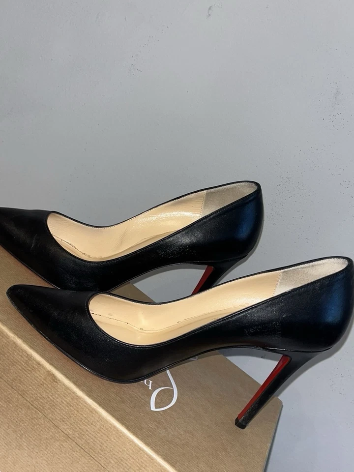 Christian Louboutin Pigalle Damen Pumps Schwarz Leder Gr. 38 Mit Zubehör - Bild 2 von 4