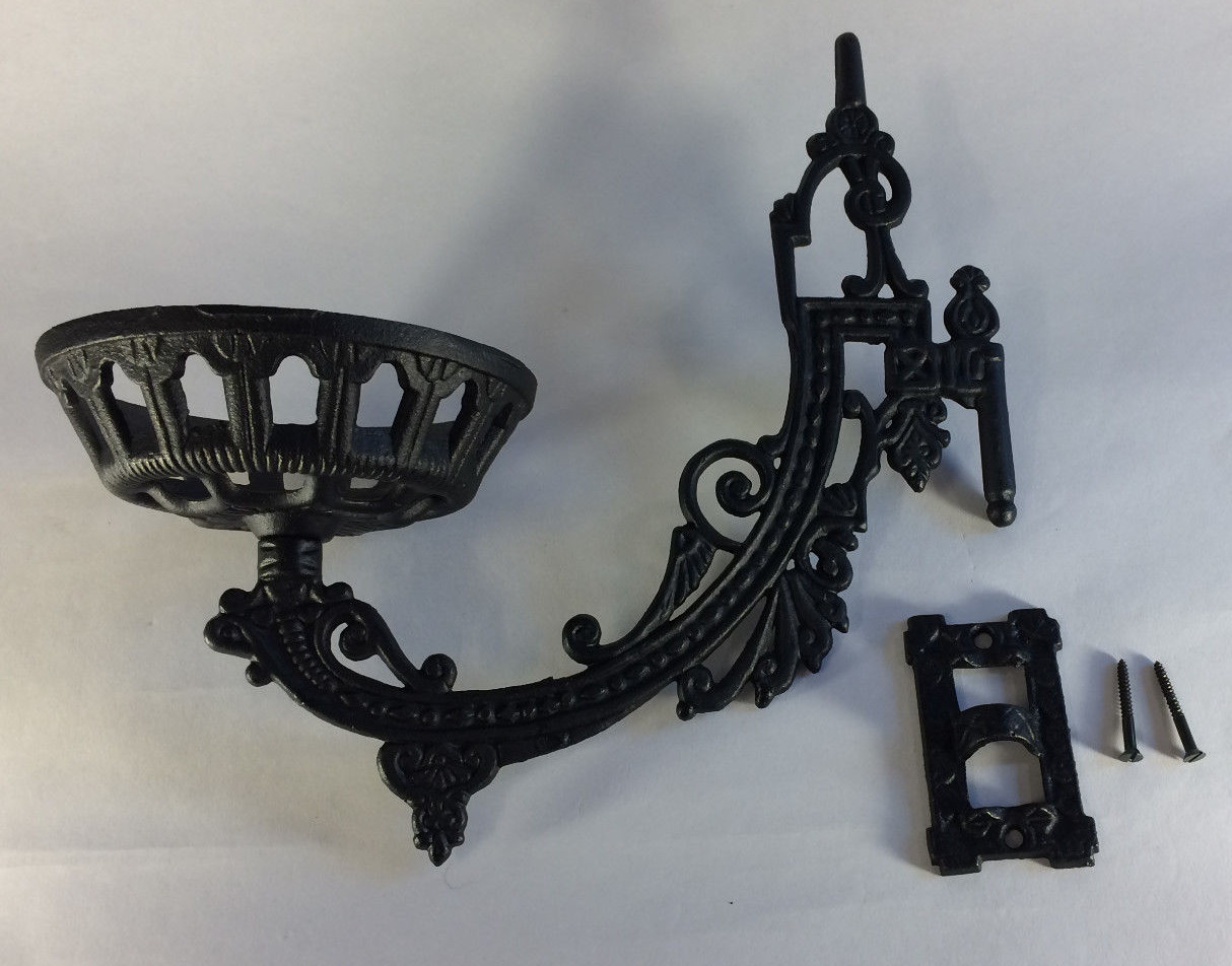 New Early American / Victorian Style 11" Cast Iron Wall Bracket For Oil Lamps