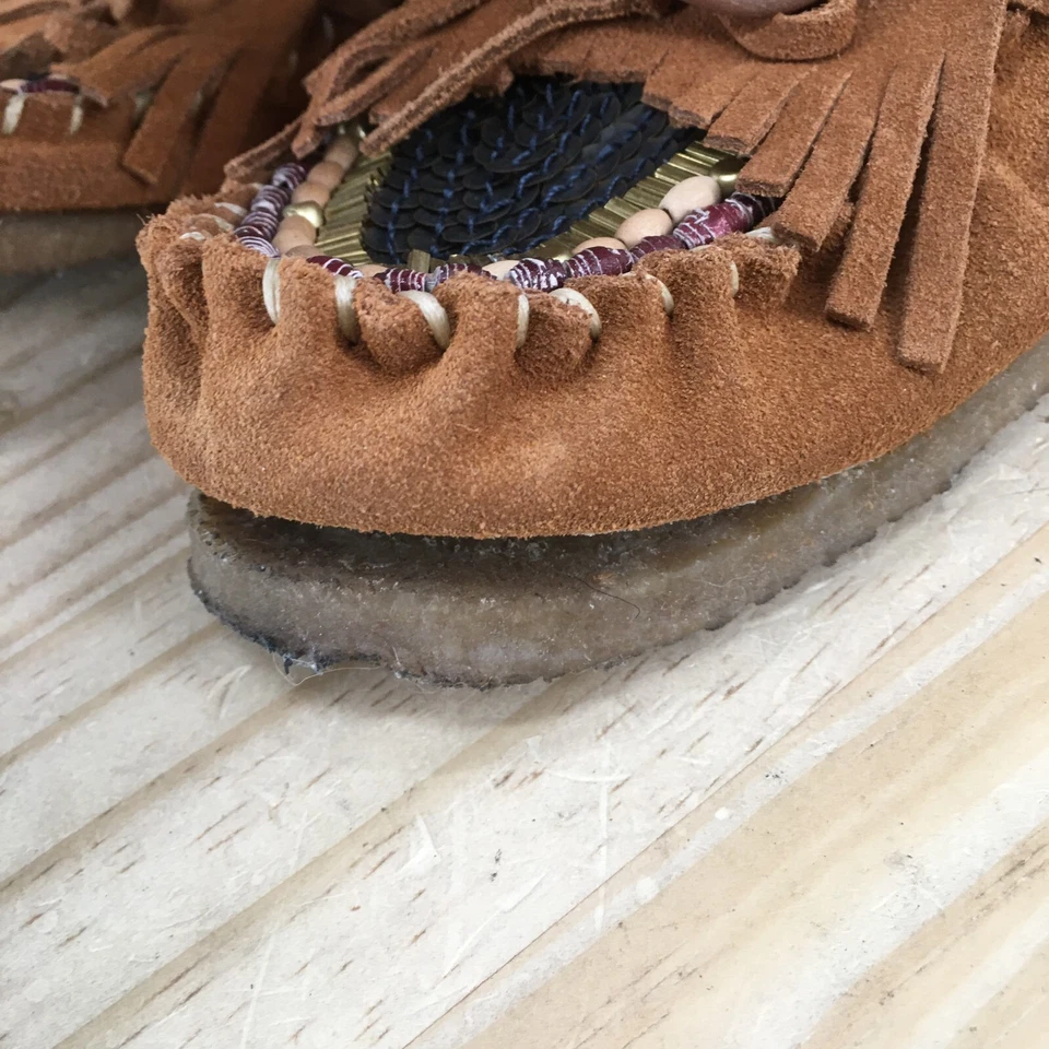 Sandálias Buyamba Feminina 6 Mocassins Camurça Marrom Franja Casual Conforto Baixo - Imagem 4 de 4