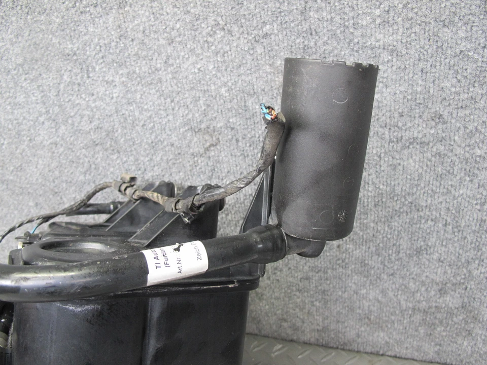 BMW E72 X6 2010-2011 híbrido evaporación de combustible vapor bote de carbón 7217031 Foto 4 de 4