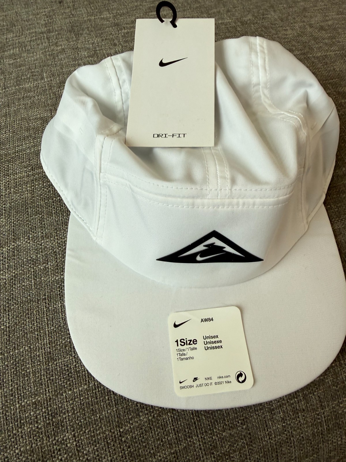 Nike AW84 Hat - Trail Running - ACG - DRIFIT - NWT - Rare - Unisex - Adjustable