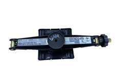 Mercedes Benz A Klasse W169 Wagenheber A1685830715 1685830715 Mercedes Benz A Klasse W169 Wagenheber A1685830715 1685830715