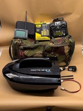 Waverunner Sport Bait Boat + Remote, Toslon TF300 Fishfinder, Carry Case + Batts