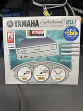 Yamaha LightSpeed2 CRW2200EZ 20x CD-RW Recorder 40x Read E-IDE SafeBurn Beige