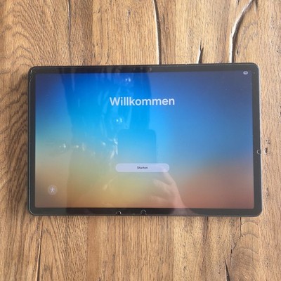 Samsung Galaxy Tab S8 128GB Graphite mit Lederhülle und Schutzglas Top OVP 