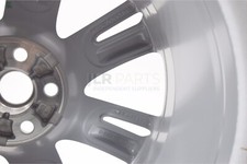 Range Rover Velar 20" 7 razze Ruota in lega argento scintillante LR091537