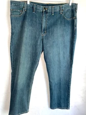 Carhartt Relaxed Fit Striaght Leg Medium Wash Denim Men's Jeans Size 46 x 30