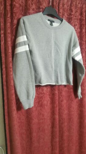 Forever 21 Cute Korean Fashion Heart Breaker Club Grey White Crop Sweater size S - Picture 1 of 4