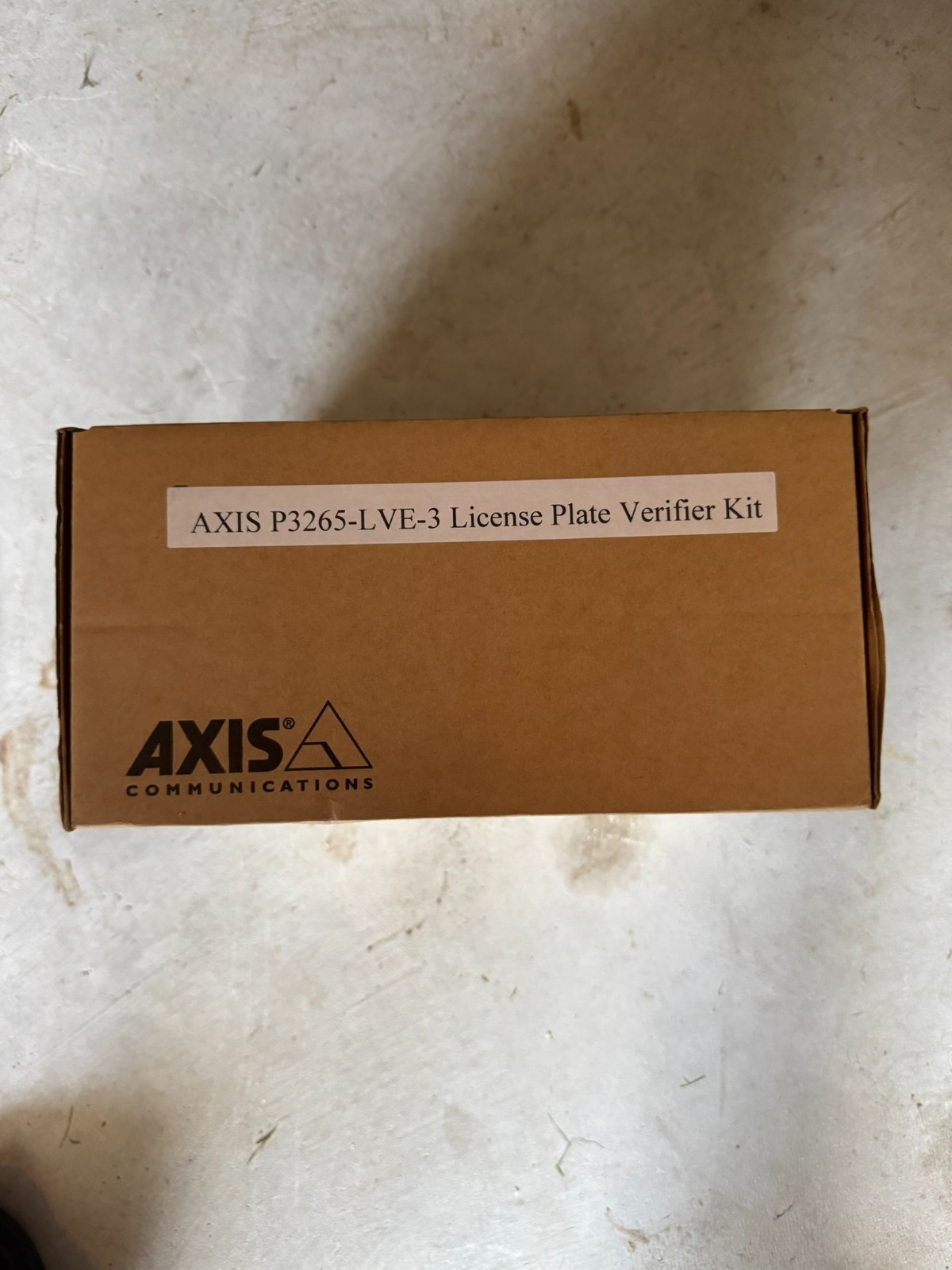 AXIS P3265-LVE-3 License Plate Verifier Kit New in box