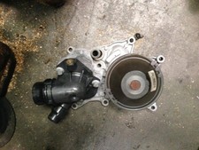 Pompe à eau BMW SERIE 5