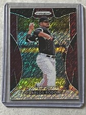2019 Prizm Carlos Rodon SP Burgundy Shimmer Prizm /25 #155 Chicago White Sox