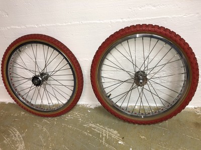 mongoose pro class wheels