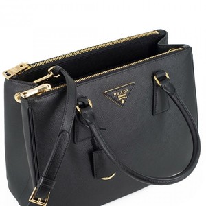 prada large galleria bag