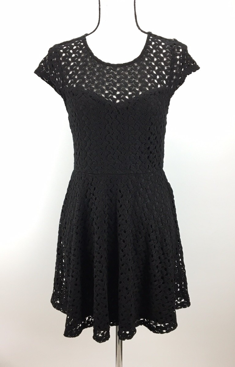 Mimi Chica Dress M Medium Short Sleeve Fit & Flare Crochet Black