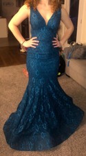 Tarik Ediz - 93620 Sleeveless V Neck Mermaid Gown - Turquoise - Size 2