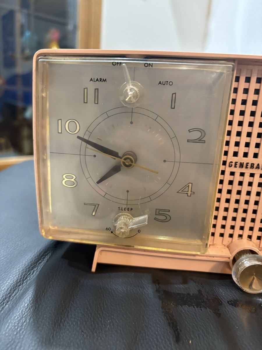 Vintage 1959 Midcentury General Electric GE Pink Clock Radio C437A