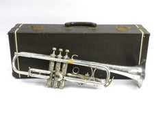 Vintage King Liberty Model Silver Plated Bb Trumpet with Case Mouthpieces