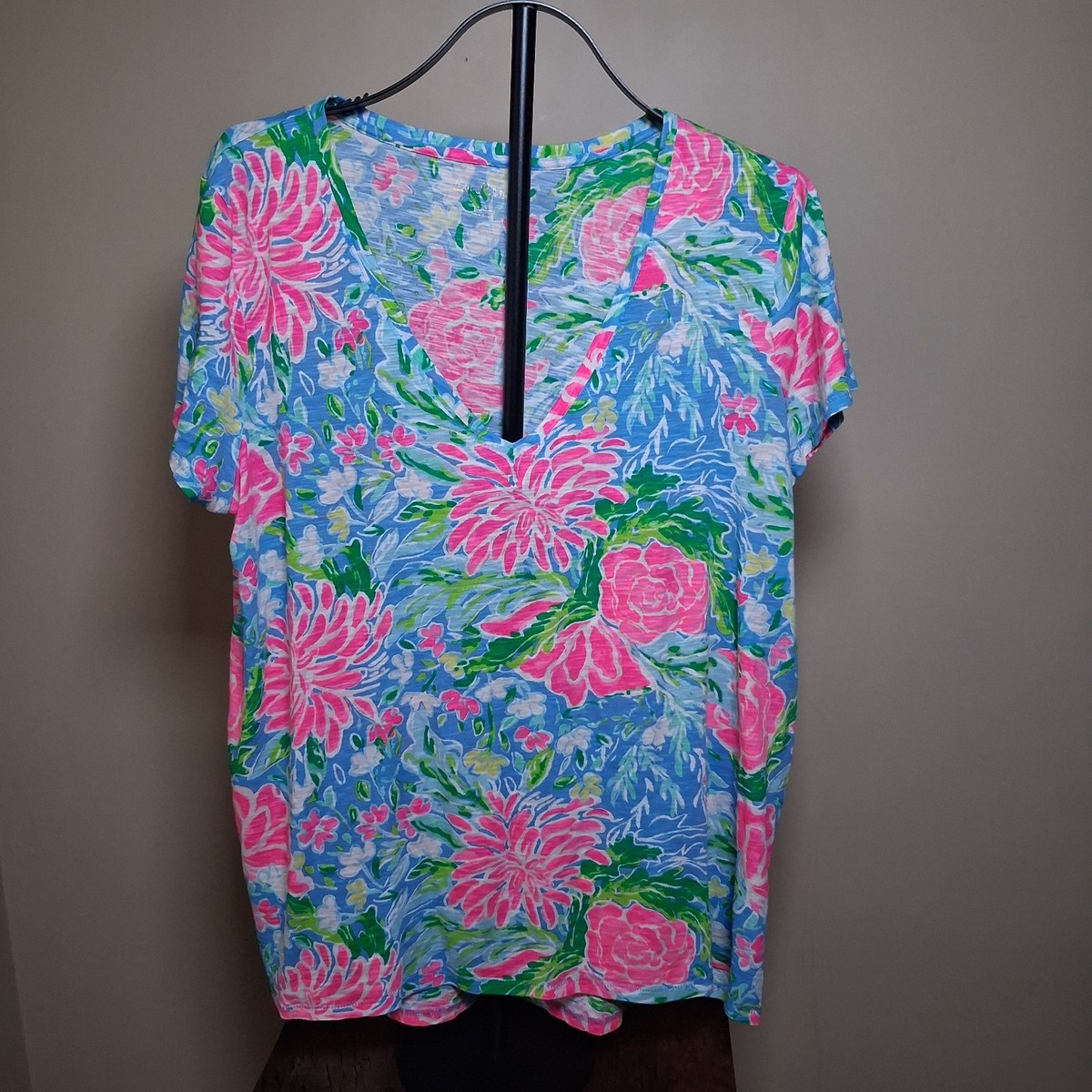 Lilly Pulitzer Etta Bunny Business Fun Tropical Print Top; Size XL