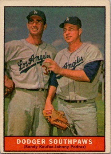 1961 Topps Sandy Koufax Johnny Podres Dodger Southpaws #207 Sehr guter Zustand (2)