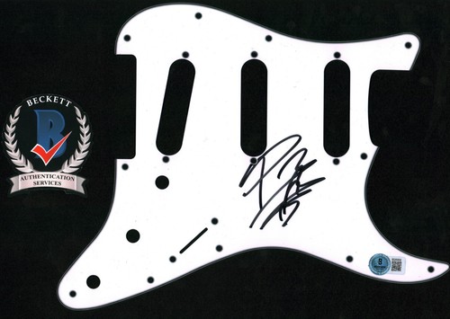 POST MALONE SIGNIERT SCHLAGBRETT STRAT GITARRE RAPPER COUNTRY BAS LOA COA BECKETT - Bild 1 von 1
