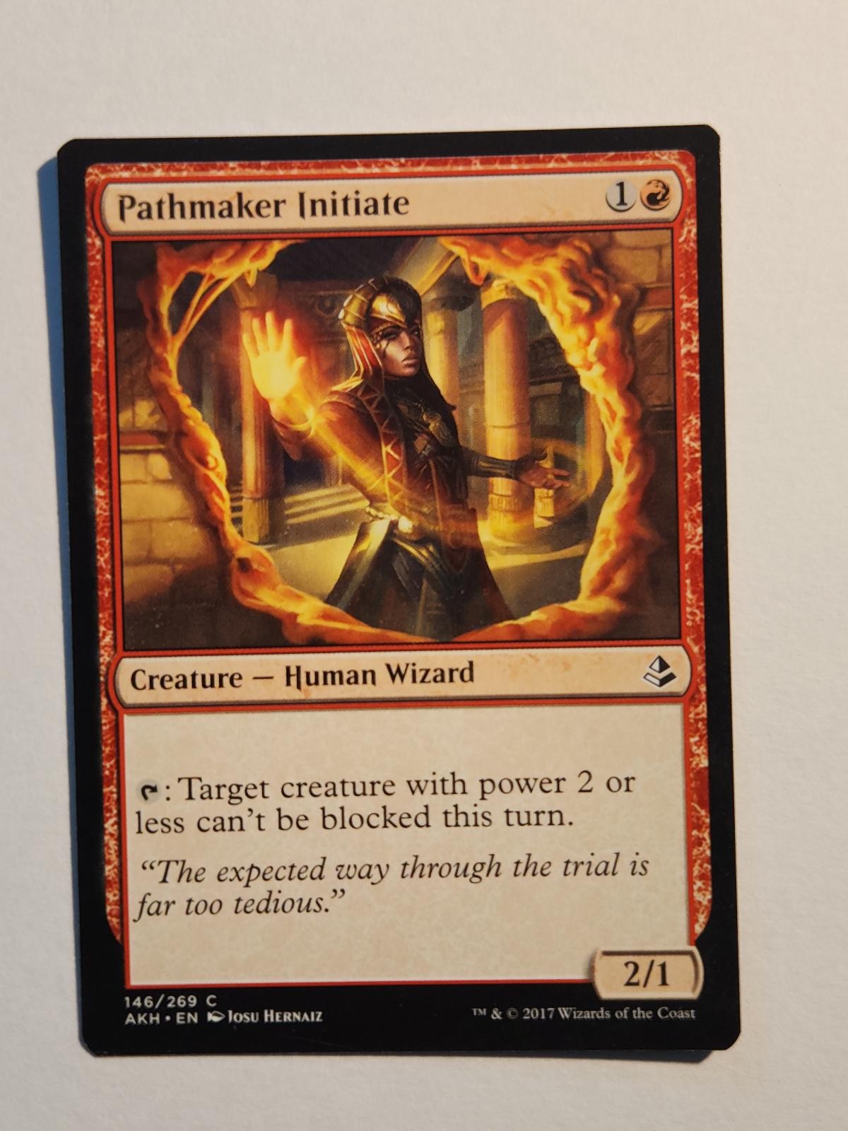 Pathmaker Initiate 146 Amonkhet Magic: The Gathering Common LP