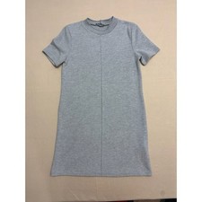 Zara Women’s Gray Short Sleeve Middle Seam Sweater Dress Size Medium