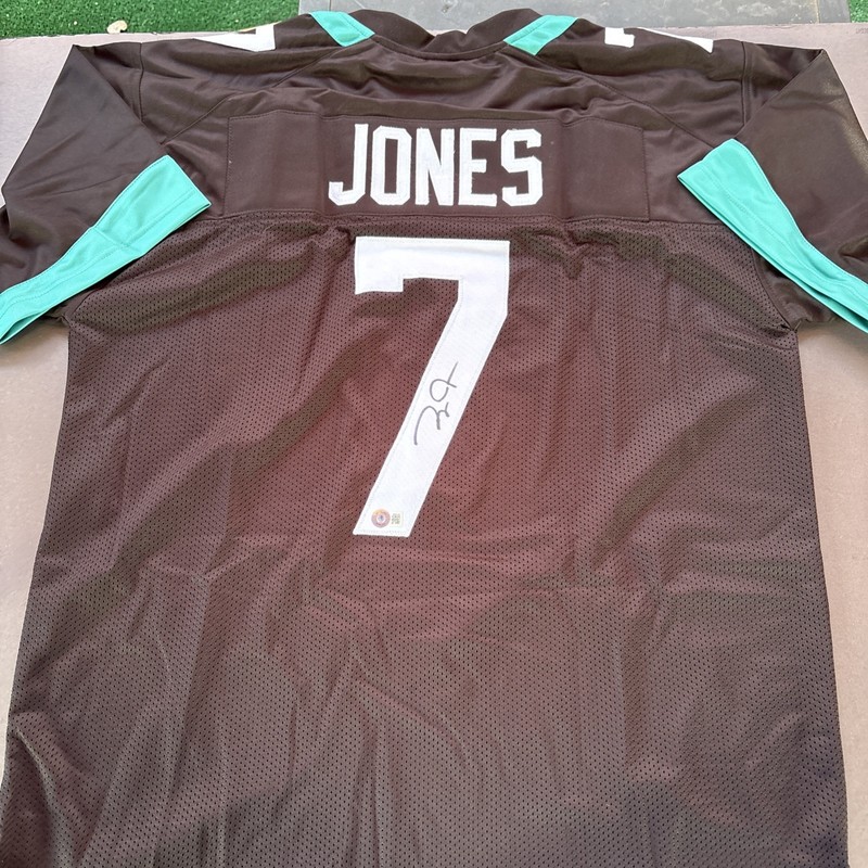Zay Jones Autographed Signed XL Custom Jaguars Jersey-Beckett Witnessed