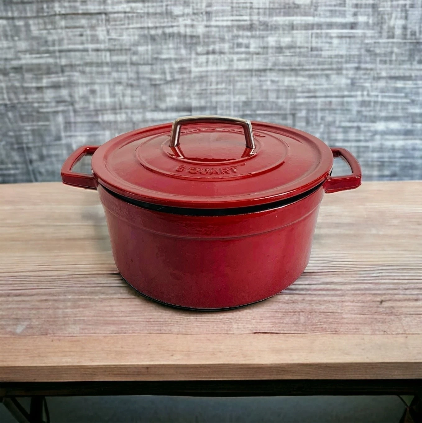 Vintage Martha Stewart Cllctn Red Enameled Cast Iron Casserole Dutch Oven w/ Lid