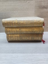 Juego de 3 Biblioteca de Devoción Católica. Libro de oraciones, misal y vida de Cristo