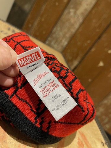 Marvel Spider-Man Beanie Hat Black Mix WinterWear Outdoors Kids Size 3-6 Years - Picture 11 of 12