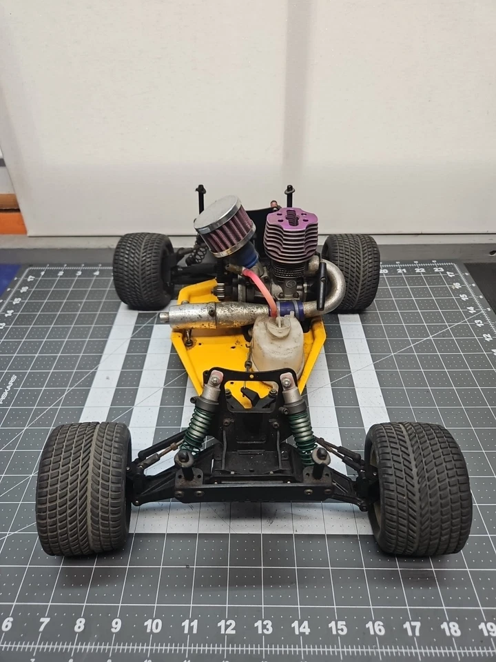 Camión Schumacher Nitro 21 XTR Desert Storm escala 1:10 2x2 RC Nitro raro de colección  Foto 3 de 4