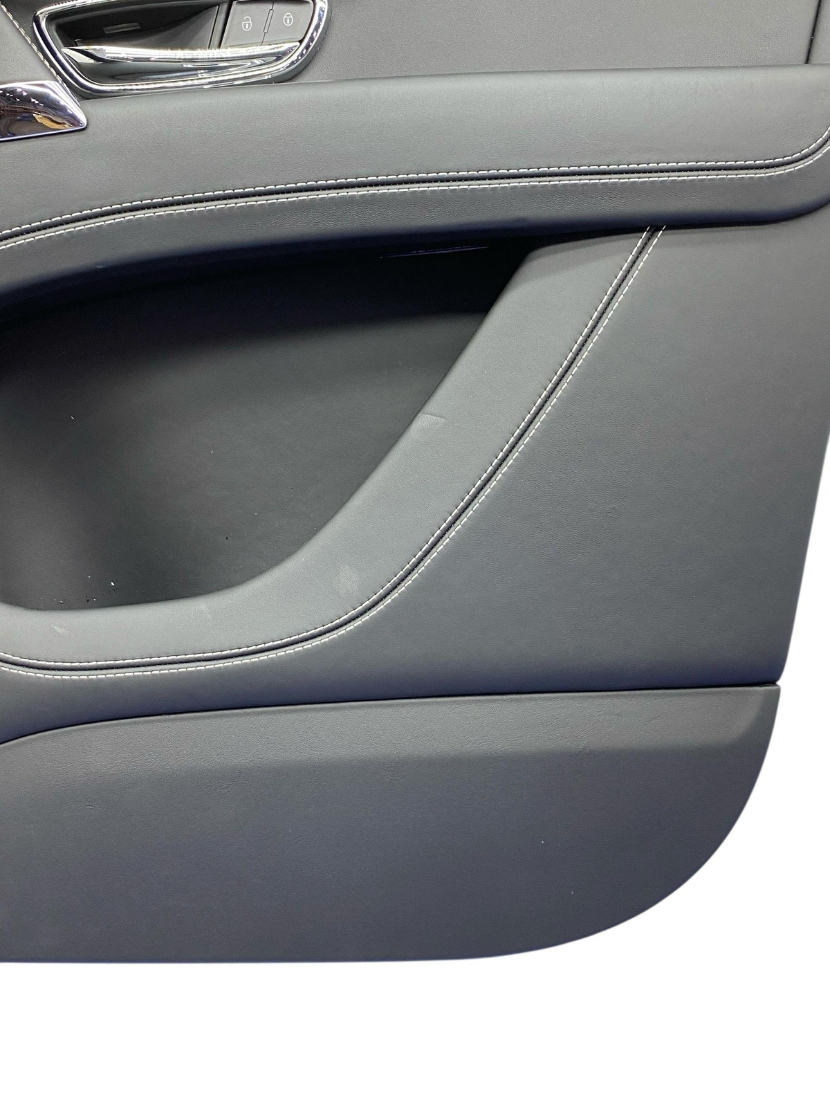 2016-2020 BENTLEY BENTAYGA OEM RH FRONT RIGHT DOOR TRIM PANEL | BELUGA (BB)