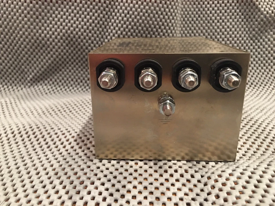 Filtro de línea eléctrica Schaffner FN356-36-24/ 400~250 VAC / 50~60Hz / Foto 4 de 4