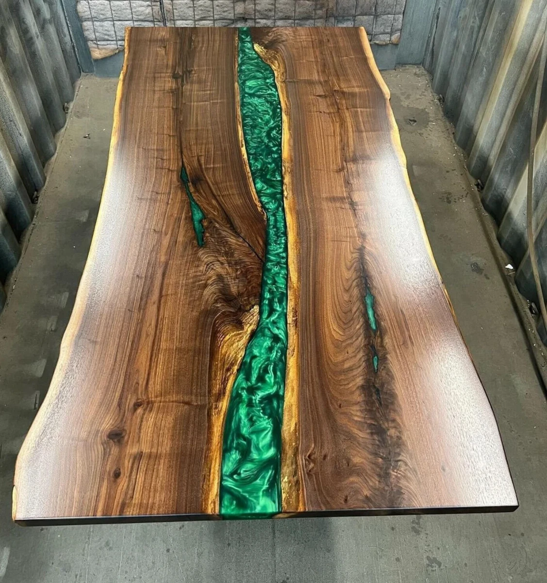 Raw edge cheap table top