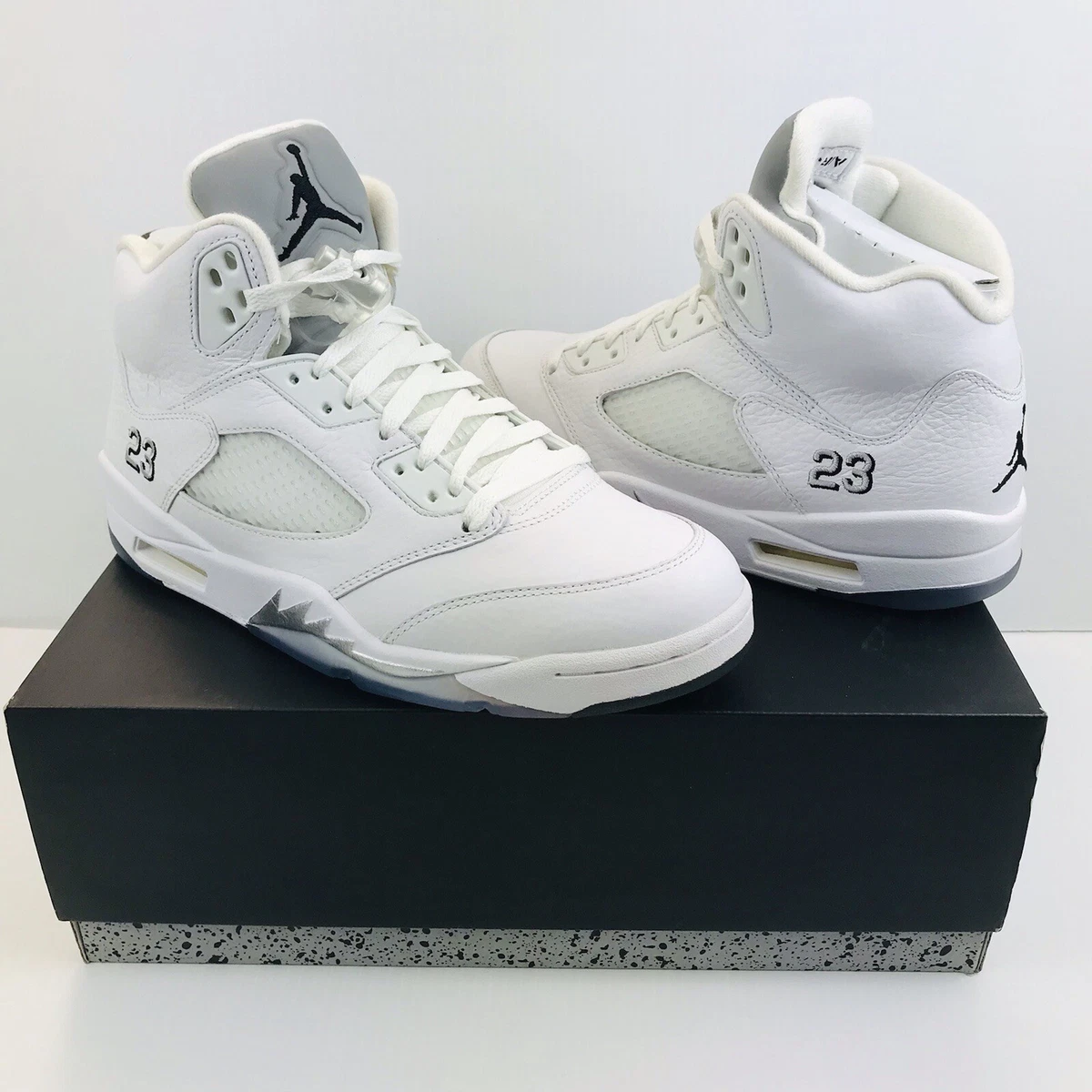 Nike Air Jordan 5 Retro Metallic White Size 8.5