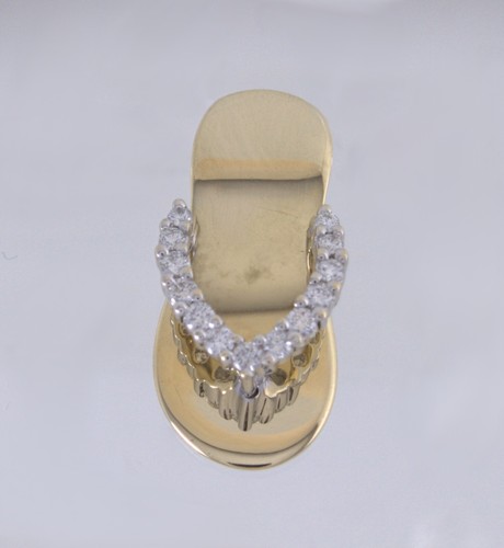 Pair of Diamond, 14K Yellow Gold “Flip Flop” Pendant - Picture 10 of 10