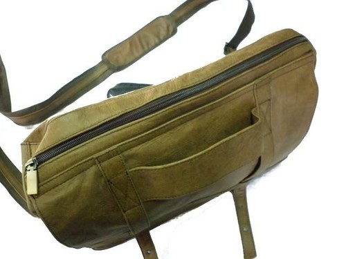 REISETASCHE SCHULTERTASCHE MESSENGER AUS ECHTEM LEDER, MOD: GASTONE SAFARI GEPUFFT - Bild 5 von 7