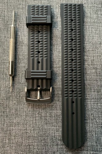 2nd Gen FKM Premium Rubber Waffle Watch Strap Black 20/22mm Tropical Surf Sport - Picture 2 of 5