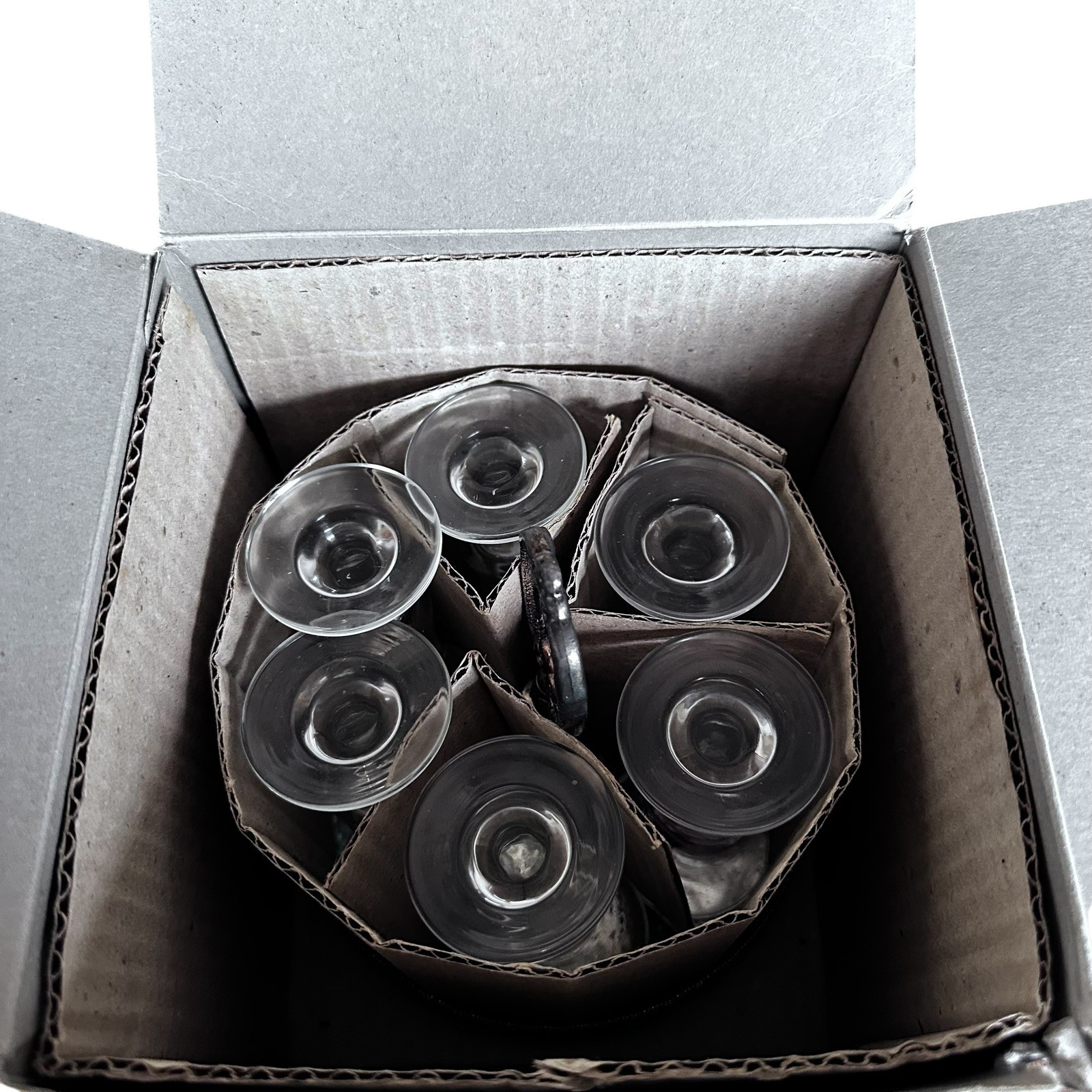 Vtg. Leonard Silver Mfg. 7 Piece Silver Plate + Crystal Cordial Set #8017 in Box