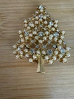 Vtg Glitzy Eisenberg Ice Gold Plated Faux Seed Pearls & Crystal Tree Brooch Pin