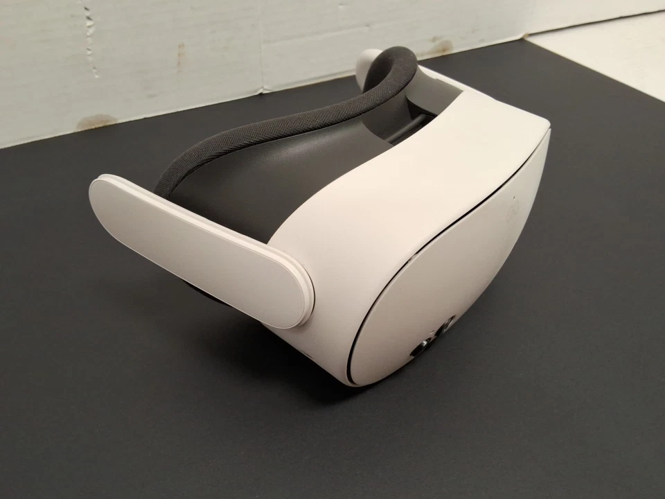 HEADSET ONLY Meta Quest 3S 128GB — Headset Only - No Strap - Cleaned / Sanitized - image 2 of 4